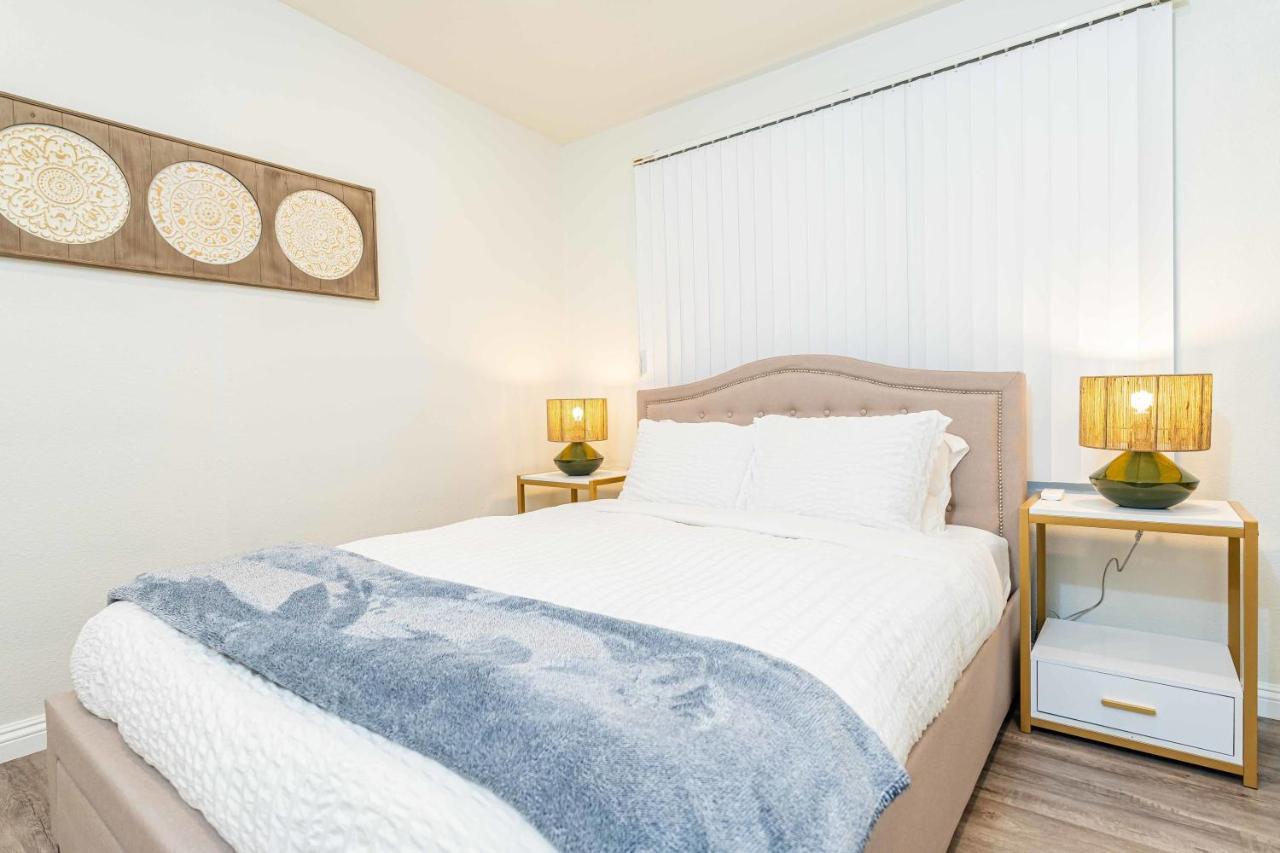 הוילה גלנדורה Newly Remodeled 2B1B House On Historic Route 66 מראה חיצוני תמונה